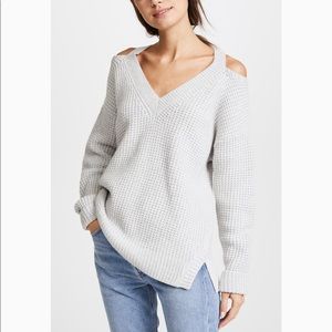 MONROW Slash Shoulder Sweater